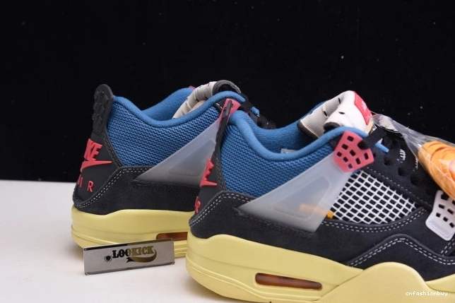 DC9533-001 OFF UNION AIR JORDAN RETRO NOIR 4 1207